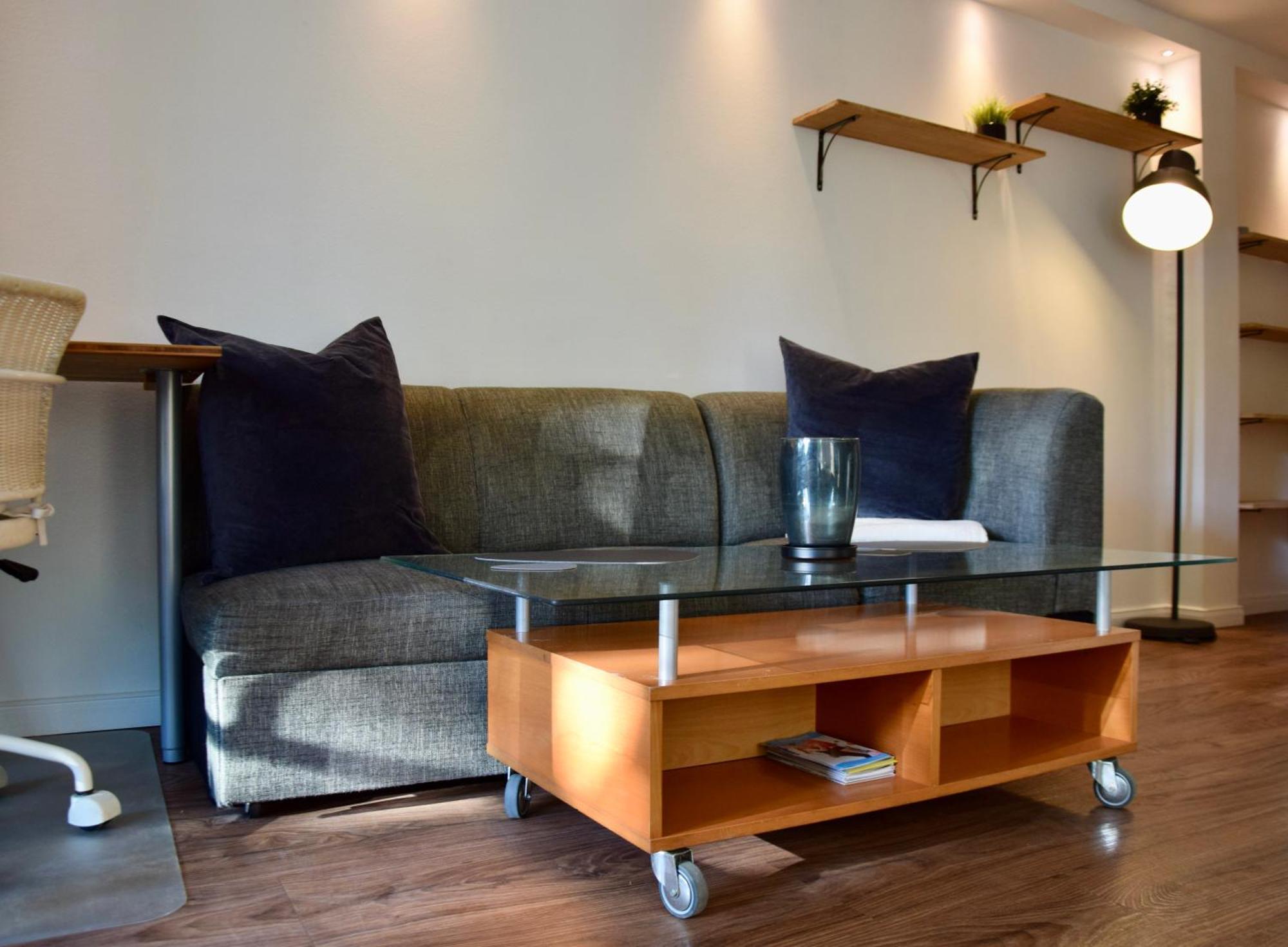 Stilvolle Wohnung Mit Balkon & Parkplatz Rostock Exterior foto